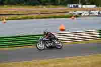 Vintage-motorcycle-club;eventdigitalimages;mallory-park;mallory-park-trackday-photographs;no-limits-trackdays;peter-wileman-photography;trackday-digital-images;trackday-photos;vmcc-festival-1000-bikes-photographs